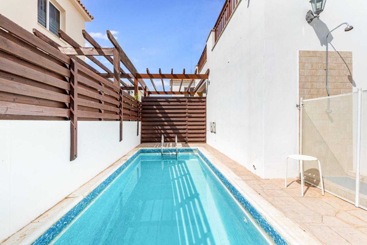 Villa Rosedale By Ezoria Villas Agia Napa Exterior foto